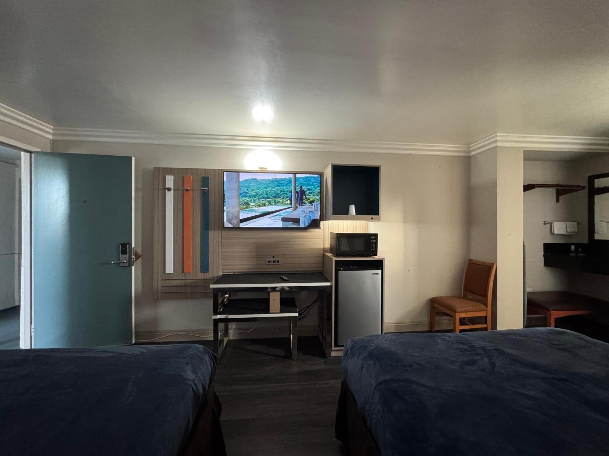 Rodeway Inn Ventura Eksteriør billede